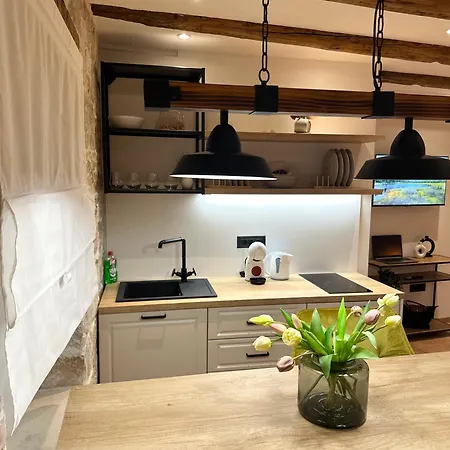 Dani Apartment