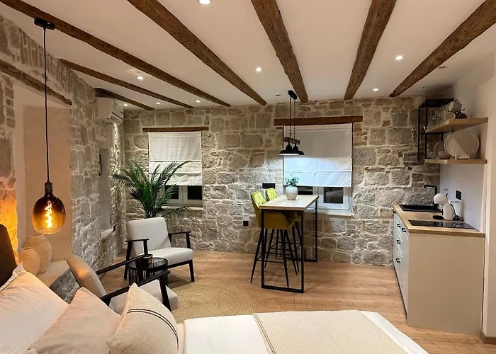 Dani Central Apartment- Heart Of Split Stay Apartman *