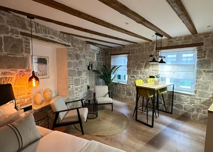 Dani Central Apartment- Heart Of Split Stay Split