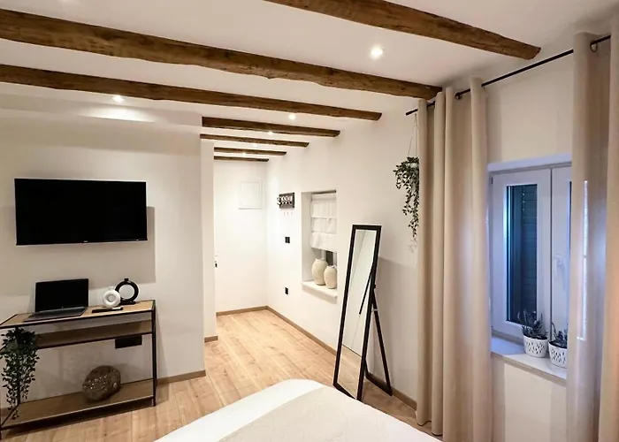 Dani Central Apartment- Heart Of Split Stay Apartman