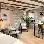Dani Apartment- Heart Of *