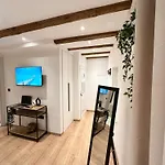 Dani Apartment- Heart Of