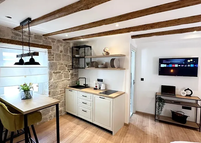 다니 아파트먼트